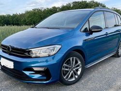 Blau Gebraucht 2020 VW Touran Comfortline Van / Kleinbus | 26.900 € (Fairer Preis)
