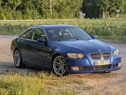 Blau Gebraucht 2006 BMW 330 Performance Coupé | 16.900 €