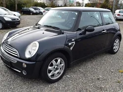 Schwarz Gebraucht 2006 Mini ONE Kleinwagen | 1.000 € (Superpreis)