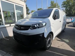 Weiß Gebraucht 2023 Opel Vivaro-e Combi Edition Van | 24.400 €