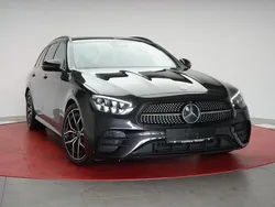 Grau Gebraucht 2023 Mercedes E220 AMG Limousine | 39.490 € (Fairer Preis)