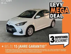 Schneeweiß Gebraucht 2021 Toyota Yaris Comfort Kleinwagen | 11.890 € (Fairer Preis)