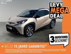 Ginger beige 4u9/ black mica 2 Gebraucht 2024 Toyota Aygo Team Kleinwagen | 17.498 € (Fairer Preis)