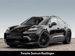 Tiefschwarzmetallic Gebraucht 2025 Porsche Macan SUV | 97.650 € (Fairer Preis)