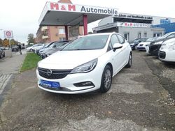 Weiß Gebraucht 2017 Opel Astra Selection Limousine | 12.200 € (Fairer Preis)
