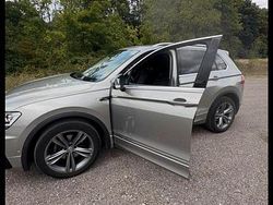 Silber Gebraucht 2018 VW Tiguan R-line SUV | 20.000 € (Guter Preis)