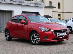 Rot Gebraucht 2015 Mazda 2 Exclusive-Line Limousine | 8.650 € (Fairer Preis)