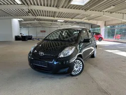 Schwarz Gebraucht 2011 Toyota Yaris Cool Kleinwagen | 5.200 € (Etwas zu teuer)