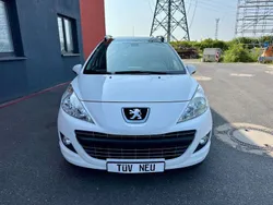 Lack weiss banquise/deckende l Gebraucht 2011 Peugeot 207 Premium Kombi | 5.890 € (Etwas zu teuer)
