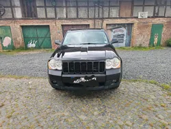 Silber Gebraucht 2008 Jeep Grand Cherokee Laredo SUV | 6.999 €