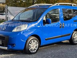 Blau Gebraucht 2010 Fiat Qubo Trekking Van / Kleinbus | 4.299 € (Teuer)