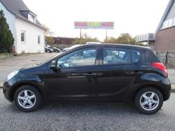 Schwarz Gebraucht 2011 Hyundai i20 Limousine | 3.780 € (Fairer Preis)