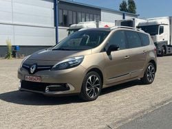 Beige Gebraucht 2015 Renault Grand Scénic III Bose Edition Van / Kleinbus | 9.990 € (Etwas zu teuer)