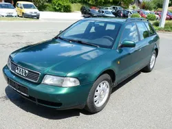 Grün Gebraucht 1998 Audi A4 Kombi | 399 € (Guter Preis)