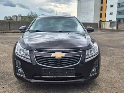 Braun Gebraucht 2013 Chevrolet Cruze Limousine | 5.750 € (Fairer Preis)