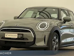 Moonwalk grey metallic Gebraucht 2022 Mini ONE Classic Kleinwagen | 19.990 € (Guter Preis)