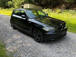 Schwarz Gebraucht 2011 BMW 118 Kleinwagen | 5.350 € (Guter Preis)