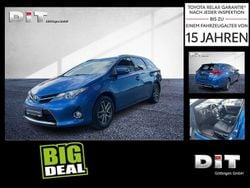 Electric blue metallic Gebraucht 2014 Toyota Auris Edition Kombi | 10.490 € (Fairer Preis)