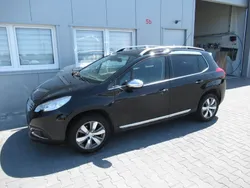 Schwarz Gebraucht 2014 Peugeot 2008 Allure SUV | 5.850 € (Fairer Preis)