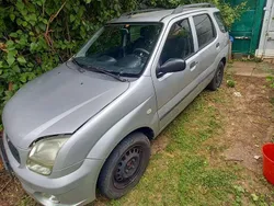 Silber Gebraucht 2006 Subaru Justy Kleinwagen | 1.260 € (Guter Preis)