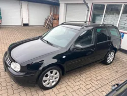 Schwarz Gebraucht 2004 VW Golf IV Kombi | 1.950 € (Fairer Preis)