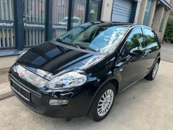 Schwarz Gebraucht 2014 Fiat Punto Mystyle Kleinwagen | 5.900 € (Fairer Preis)