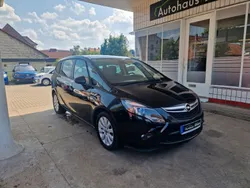 Karbonschw graphitschw midnigh Gebraucht 2015 Opel Zafira Tourer Edition Van / Kleinbus | 9.999 € (Etwas zu teuer)