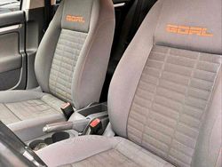 Silber Gebraucht 2006 VW Golf V Limousine | 4.100 € (Etwas zu teuer)