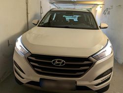 Weiß Gebraucht 2017 Hyundai Tucson SUV | 12.400 € (Guter Preis)