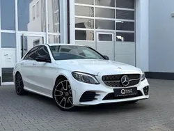 Polarweiss Gebraucht 2020 Mercedes C300 AMG Limousine | 35.490 € (Fairer Preis)