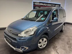 Blau Gebraucht 2015 Citroën Berlingo Van / Kleinbus | 8.650 € (Fairer Preis)