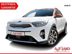 Weiß Gebraucht 2018 Kia Stonic Spirit SUV | 15.990 € (Etwas zu teuer)