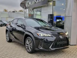 Graphitschwarz metallic Neu 2025 Lexus UX 300h Sport Design Packet SUV | 38.590 € (Fairer Preis)