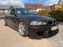 Braun Gebraucht 1998 BMW 318 M Sport Limousine | 7.500 €