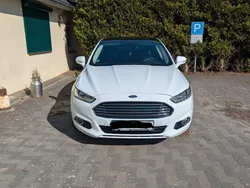 Weiß Gebraucht 2016 Ford Mondeo Titanium Limousine | 18.000 €
