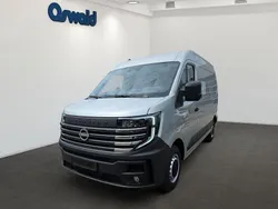 Grau Neu 2025 Nissan Interstar N-Connecta Van | 42.690 € (Teuer)