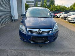 Blau Gebraucht 2009 Opel Zafira Selection Van / Kleinbus | 3.350 € (Etwas zu teuer)