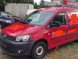 Rot Gebraucht 2011 VW Caddy Maxi Van / Kleinbus | 4.000 €