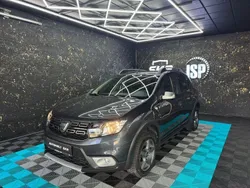 Grau Gebraucht 2017 Dacia Sandero Celebration Kleinwagen | 9.999 € (Fairer Preis)