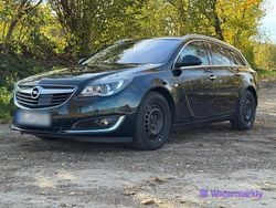 Grün Gebraucht 2016 Opel Insignia Innovation Kombi | 10.100 € (Fairer Preis)