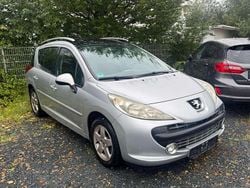 Aluminiumgrau/metallic Gebraucht 2008 Peugeot 207 Sport Kombi | 1.799 € (Guter Preis)