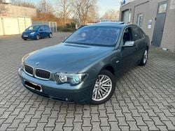 Grau Gebraucht 2002 BMW 735 Limousine | 2.800 € (Guter Preis)