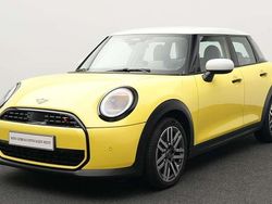 Gelb Gebraucht 2024 Mini Cooper S Classic Kleinwagen | 28.992 € (Fairer Preis)