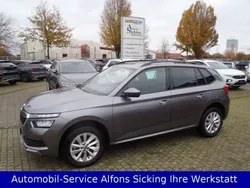 Graphite grau metallic (metallic) Gebraucht 2024 Skoda Kamiq Ambition SUV | 21.979 € (Fairer Preis)