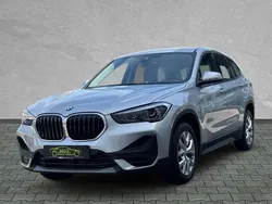 Silber metallic Gebraucht 2020 BMW X1 Advantage SUV | 22.490 € (Fairer Preis)