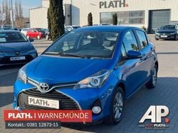 Blau Gebraucht 2015 Toyota Yaris Comfort Kleinwagen | 9.590 € (Etwas zu teuer)