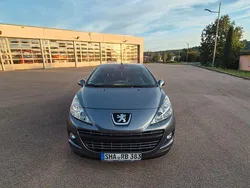 Grau Gebraucht 2011 Peugeot 207 CC Platinum Cabrio | 7.800 € (Teuer)