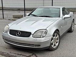 Silber Gebraucht 1998 Mercedes SLK230 Cabrio | 4.500 €