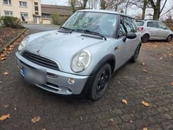 Silber Gebraucht 2004 Mini Cooper Kleinwagen | 2.800 € (Guter Preis)