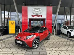 Rot Neu 2025 Toyota Aygo Kleinwagen | 19.790 €